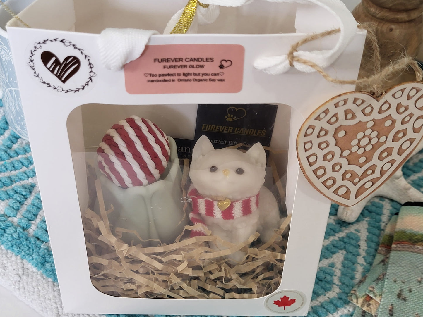 Holiday Paws collection