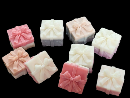 Mini Melt Set, 2oz Heart Tin