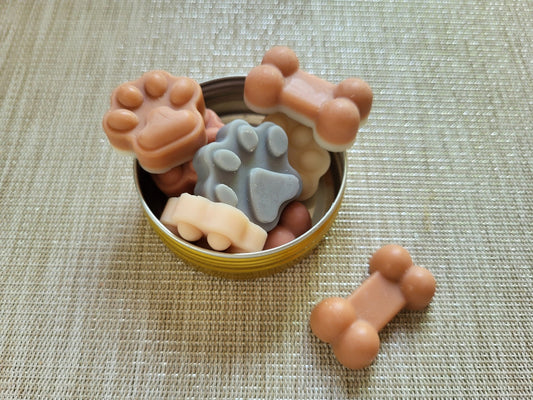 Mini Melt Set, 2oz Heart Tin