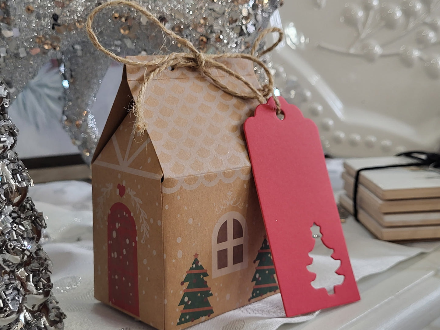 Holiday scent charms melts