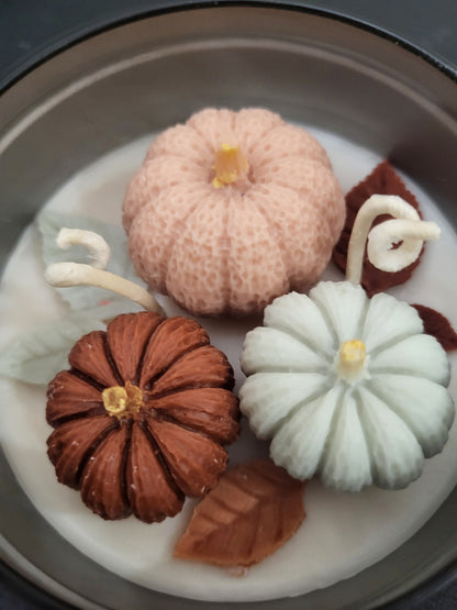 HELLO PUMPKIN CANDLE